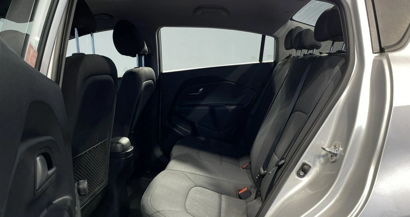 Kia Rio cena 34900 przebieg: 104800, rok produkcji 2015 z Przecław małe 232